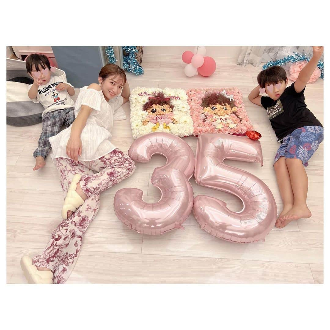 辻希美さんのインスタグラム写真 - (辻希美Instagram)「３５歳になりまして…🎂💕 事務所の社長が辻ちゃんネルアート花をプレゼントしてくれました🙏🌸🙏🌸🙏  感動🎂💕 感激😭💕  ありがとうございました🎂🙏💓💓💓✨✨"」6月18日 1時00分 - tsujinozomi_official