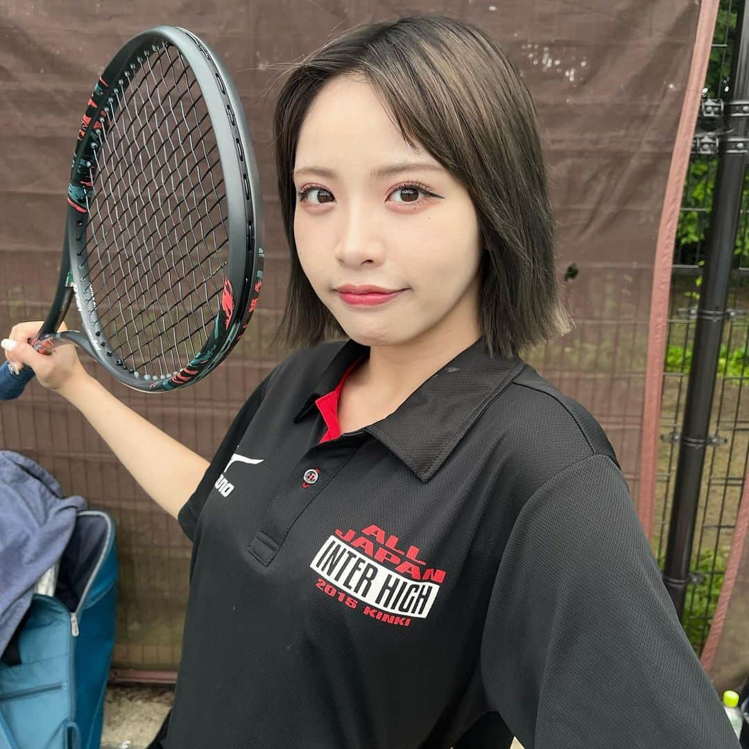 向葵まるさんのインスタグラム写真 - (向葵まるInstagram)「テニスしてきました🫰🎾 インターハイ出場経験あり🏆 #インターハイ出場者と繋がりたい #テニス女子 #実は未経験」6月18日 22時26分 - natamaru041