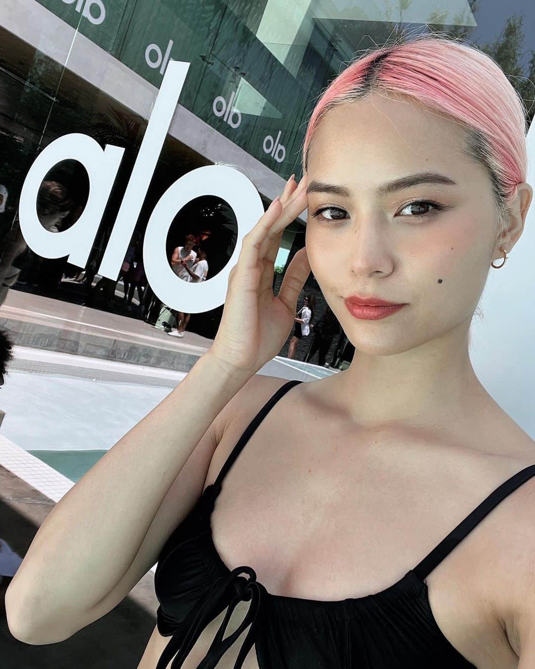Yukiさんのインスタグラム写真 - (YukiInstagram)「Thank you, @alo for an INCREDIBLE experience! I had such a blast and was gifted with inspiration to improve myself through mindfulness and fitness. I can’t wait for this new journey! Swipe to see some highlights 💖   @aloyoga @alomoves #alo #alohouse」6月19日 3時24分 - yukibomb