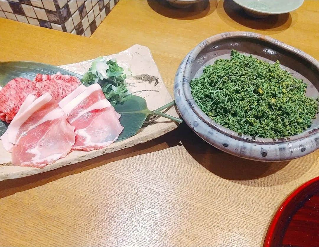 松坂南さんのインスタグラム写真 - (松坂南Instagram)「幸せなひととき✨  和食は好きですね、やっぱり☆  食材と器とのバランスも素敵〜🎵  #love  #和食 #ilovejapan  #japanesefood」6月19日 8時51分 - minami_matsuzaka