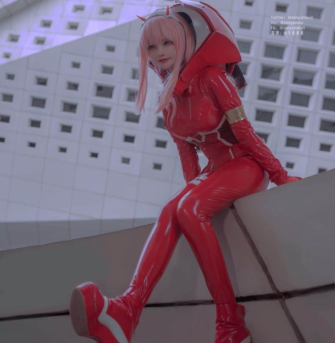 千夜未来さんのインスタグラム写真 - (千夜未来Instagram)「ZERO TWO 今から君が 僕のDarlingだ💗  #DarlinginthefranXX #cosplay #zerotwo」6月19日 18時23分 - senyamiku