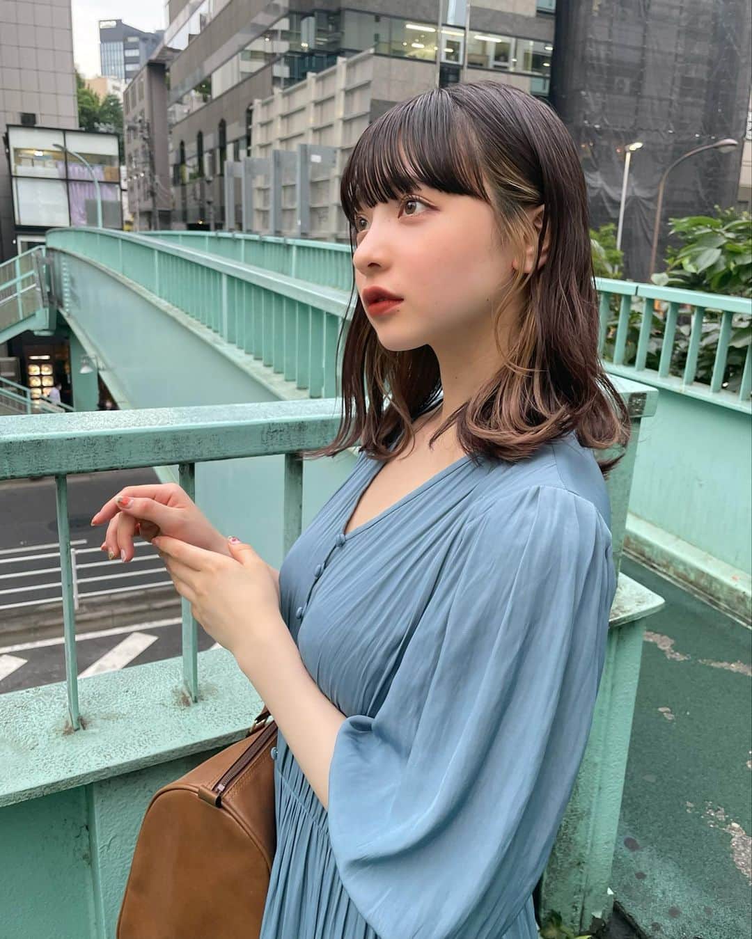 新田湖子さんのインスタグラム写真 - (新田湖子Instagram)「. 雨上がりにパシャり📸 湿気で髪の毛ぺったんこ〜  ワンピース永遠にすき、♡ @casa_fline  #casafline #casaflineforearth #サスティナブルファッション #フロントボタンギャザードレス #夏コーディネート #夏ワンピ #夏ワンピース #ワンピースコーディネート #カラーコーディネート #ad #タイアップ」6月19日 19時37分 - coconitta0809