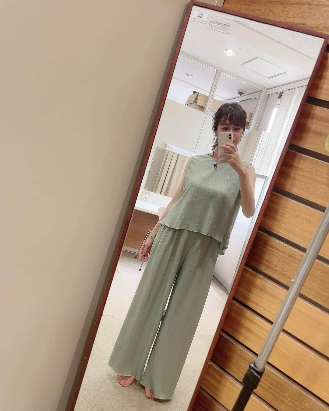 及川奈央さんのインスタグラム写真 - (及川奈央Instagram)「#サムライTV  #月刊格闘無双  ヘアメイクは大好きな順子さん♡ いつもありがとうございます！」6月20日 19時27分 - naooikawa