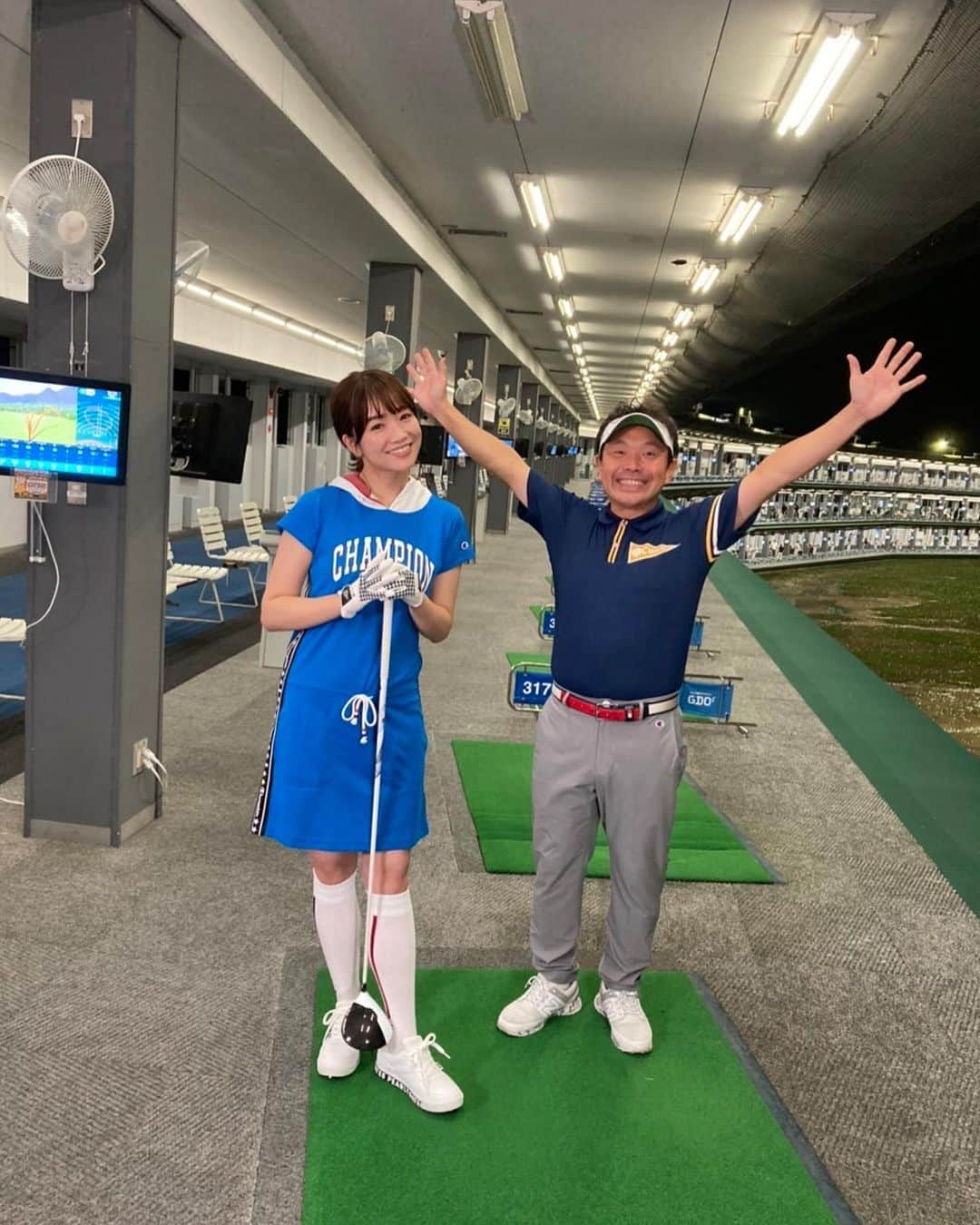 川村茉由さんのインスタグラム写真 - (川村茉由Instagram)「ゴルフ倶楽部 大樹で撮影でした🏌️‍♀️  大樹の広告モデルをさせて頂いて いますが、今回はさらに 面白い撮影に参加させて頂きました⛳️  大人気コーチ、中山先生と🥺 中山マジック🪄スゴイ…👏  まだ詳しく言えないので、 情報解禁までお待ちください♡  衣装 @champion_japan  @champion   #golf #ゴルフ #ゴルフ女子 #ゴルフ倶楽部大樹 #champion #ゴルフウェア #ゴルフファッション」6月20日 23時47分 - mayupi_k