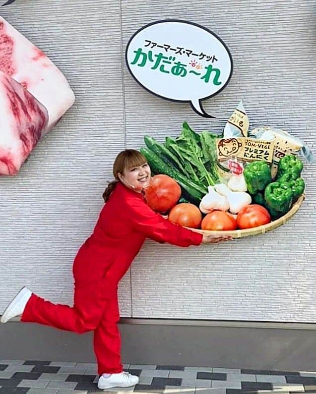 りんごちゃんさんのインスタグラム写真 - (りんごちゃんInstagram)「どっこいしょ  #青森県#十和田市 #いいとこ#美味しいもの #つまったお店です🤭♡  #ファーマーズマーケット  #かだぁ～れ」6月21日 22時51分 - ringochan_0626