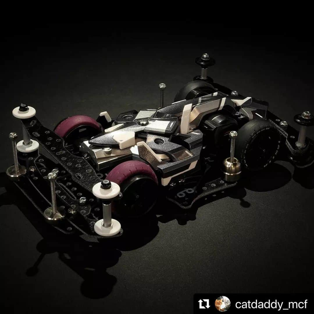 ミニ四駆さんのインスタグラム写真 - (ミニ四駆Instagram)「#Repost @catdaddy_mcf with @make_repost ・・・ TAMIYA Item No. 18714 #MACHFRAME #마하프레임 FM-A CHASSIS  #미니카 #minicar #미니사구 #mini4wd #ミニ四駆 #타미야 #tamiya #tamiyamini4wd #tamiya_mini4wd #plamodel #plasticmodel  #플라모델 #프라모델 #tamiyakorea #한국타미야 #장난감 #toy #키덜트 #kidult #hobby #취미 #도색 #painting」6月23日 14時46分 - tamiya_mini4wd