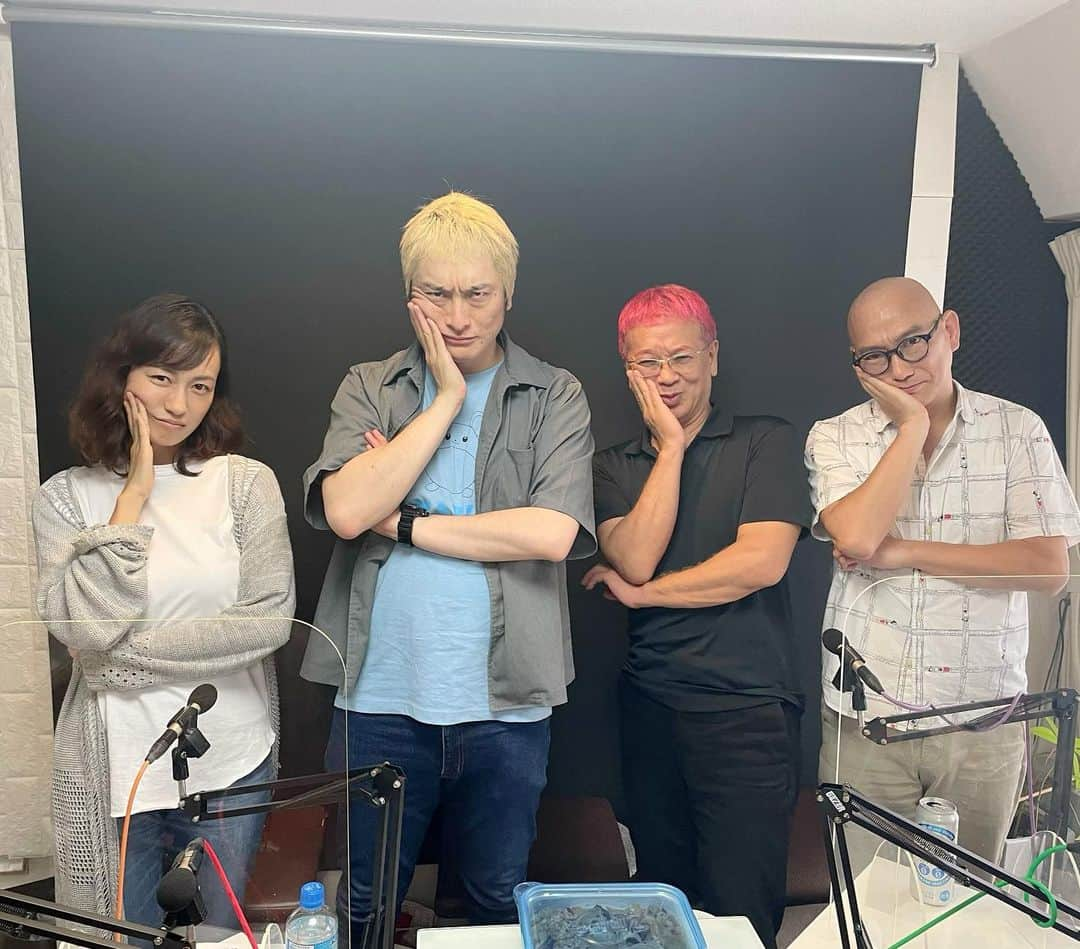 及川奈央さんのインスタグラム写真 - (及川奈央Instagram)「#おめおじゃ  #TokyoStarRadio  #八王子FM  収録でした。 7月のマンスリーゲストはモノマネタレント #JP さんでした。 超ご多忙の中お越しくださり 色々なお話を伺いました。  頭の回転が速くて多才で よく人の事を見ていらっしゃって特撮好きで謙虚でどこまでもサービス満点なお方でした♪   #ケガレシア の事も知っててくださって嬉しかったー！  実は十数年前に1回？2回？お会いした事があったみたい。 ご縁ですね！  木曜日23時から放送です。 リスラジからお聴きいただけますので、是非。」6月23日 23時10分 - naooikawa