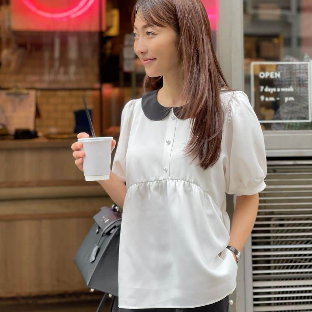 木本泉さんのインスタグラム写真 - (木本泉Instagram)「- サクッとアイスコーヒー☕️  "DUMBO"  ドーナツが美味しそうで、後ろ髪引かれた🍩  時間がなくても、こうしてテイクアウトやサクッとコーヒー飲めるお店があると嬉しい😌  束の間のほっこりタイム⏳  #東京カフェ」6月23日 23時17分 - izumikimoto