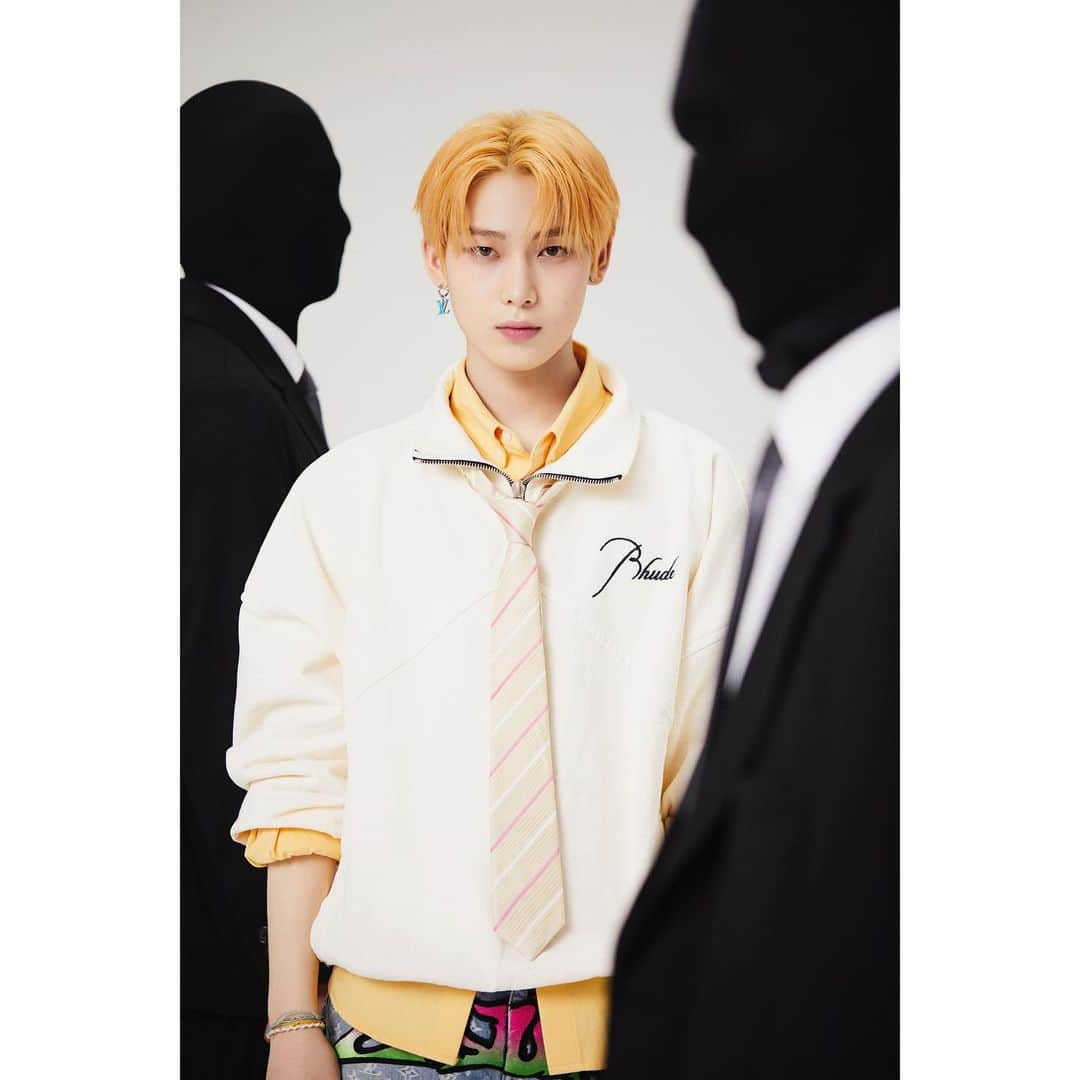 ENHYPENさんのインスタグラム写真 - (ENHYPENInstagram)「#ENHYPEN MANIFESTO : DAY 1 Concept Photo (M ver.) - #선우 #SUNOO  #MANIFESTO_DAY1 #ENHYPEN_M」6月24日 0時01分 - enhypen