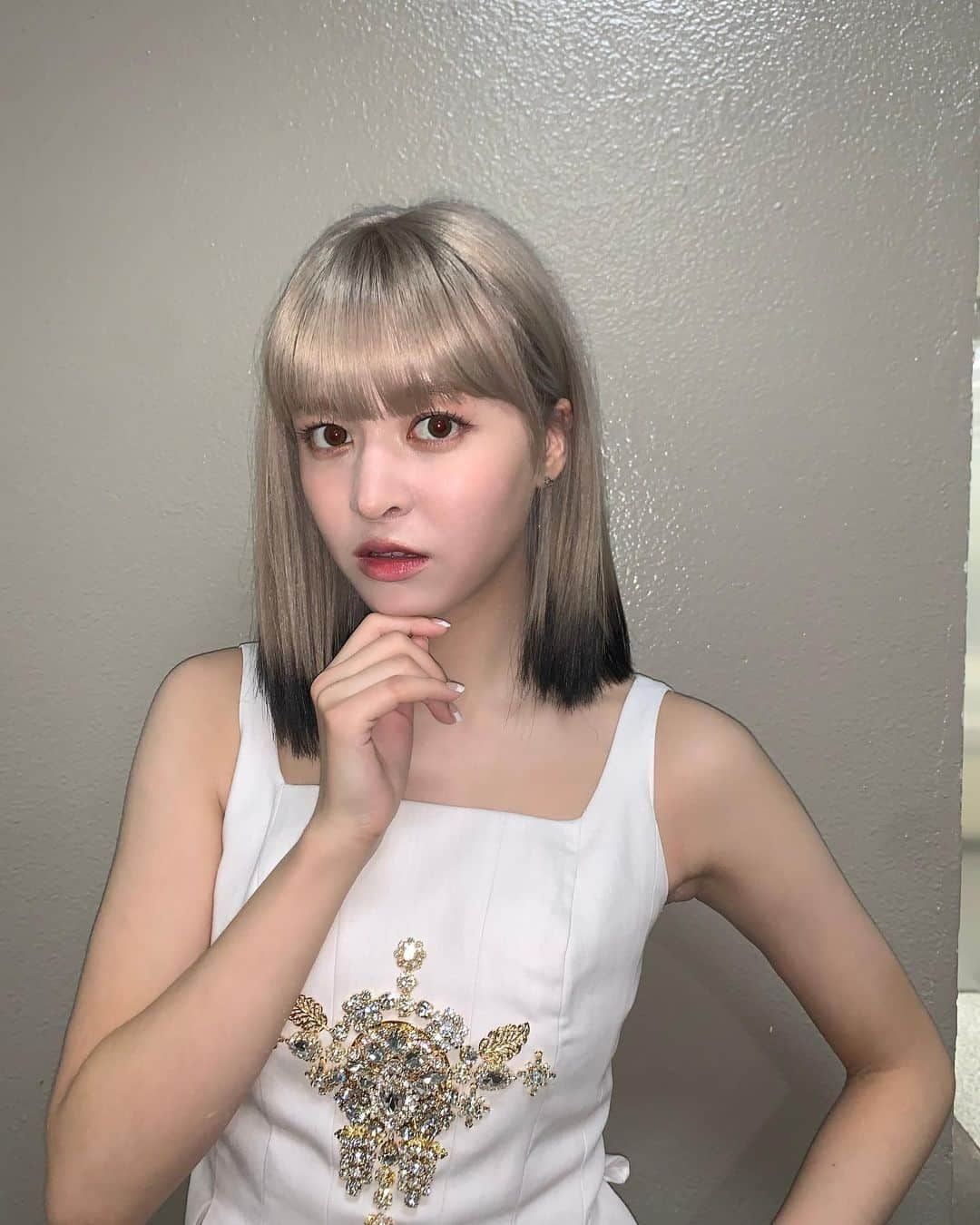 NMIXXさんのインスタグラム写真 - (NMIXXInstagram)「What's that on my head? #newhair #NMIXX #엔믹스 #릴리 #LILY」6月25日 10時52分 - nmixx_official