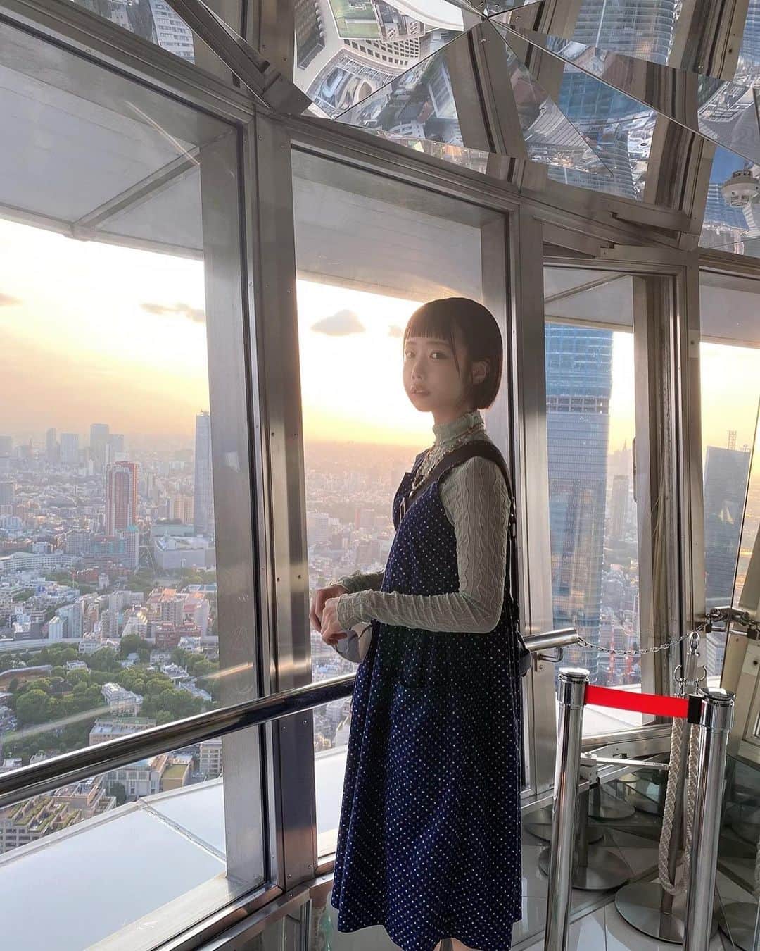 あのちゃんさんのインスタグラム写真 - (あのちゃんInstagram)「クレープ食べるついでに東京タワーになぜか登った。 こういとき大体いつもおばしょっと」6月25日 13時10分 - a_n_o2mass