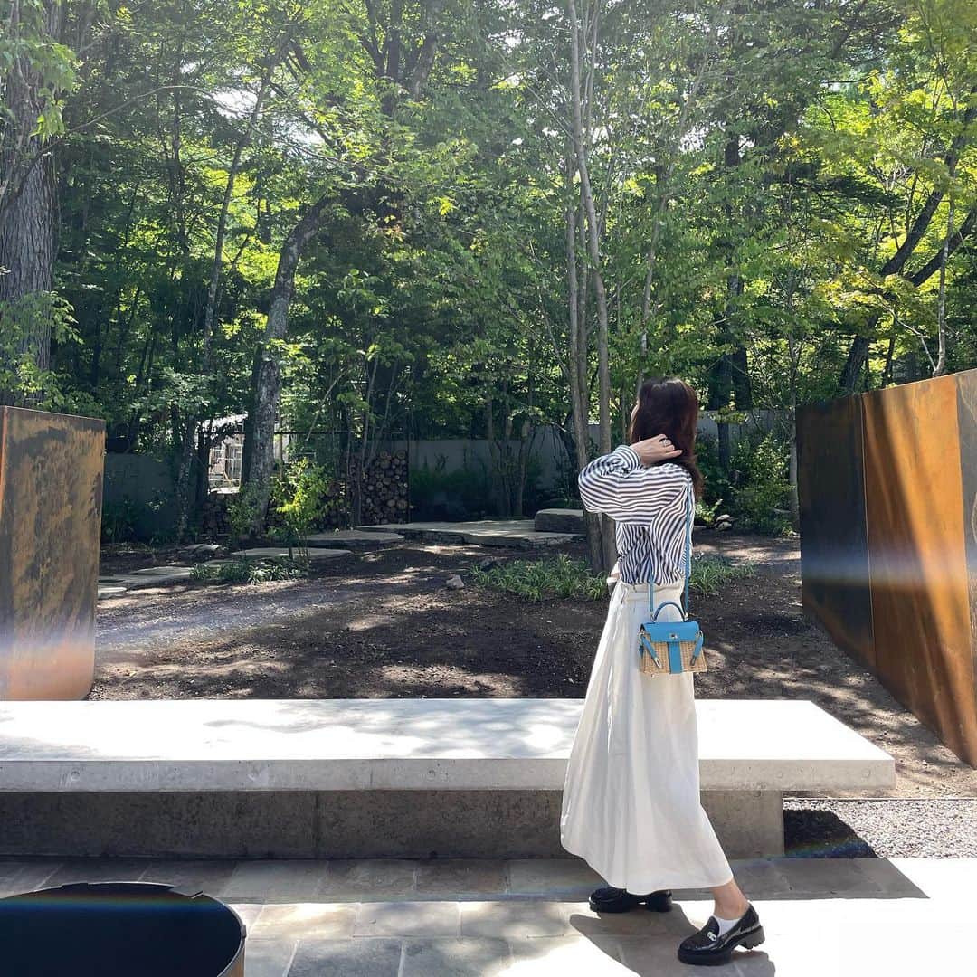 草間淑江さんのインスタグラム写真 - (草間淑江Instagram)「♡♡♡  緑に囲まれて🍀☘️🌱🌿  #草間淑江#軽井沢」6月25日 20時35分 - yoshie_kusama
