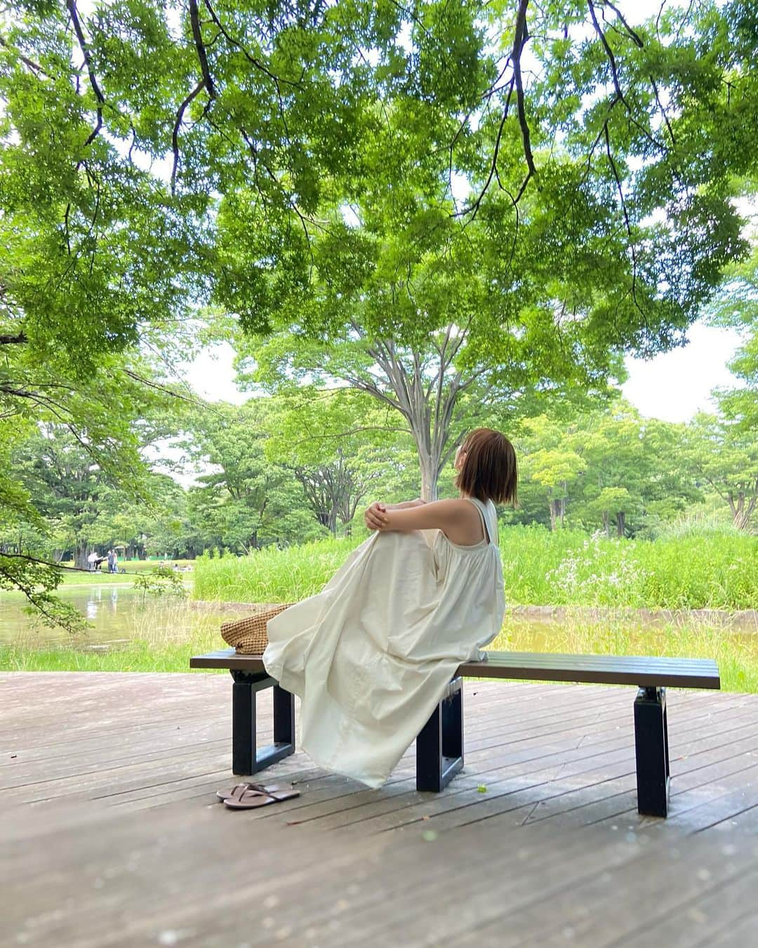 カナさんのインスタグラム写真 - (カナInstagram)「7月1日と2日の2日間 🕔17〜22時 豊橋駅南口駅前広場にて @sereno_suit さんが主催する キッチンカーとお花屋さんのイベントで お花の販売のお手伝いをしに行くよ💐 @green_kusanone  大好きなおともだちたちと😘🫧 お待ちしてます♩  みなさん遊びに会いに、ぜひきてねっ🫶🏻  🗾豊橋駅南口駅前広場  #豊橋 #toyohashi #キッチンカー #kitchencar #flower #お花屋さん」6月25日 22時48分 - _kana627_