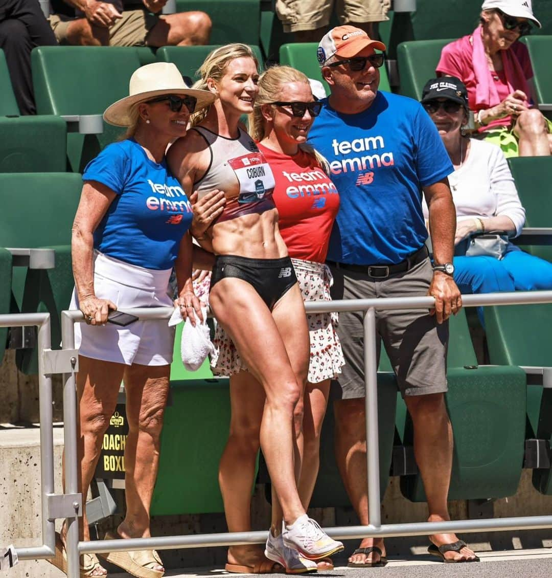 エマ・コバーンさんのインスタグラム写真 - (エマ・コバーンInstagram)「Number 10.  10th US Championship Gold today. #usatf #teamnb #teamboss (pic @justinbritton)」6月27日 4時39分 - emmacoburn