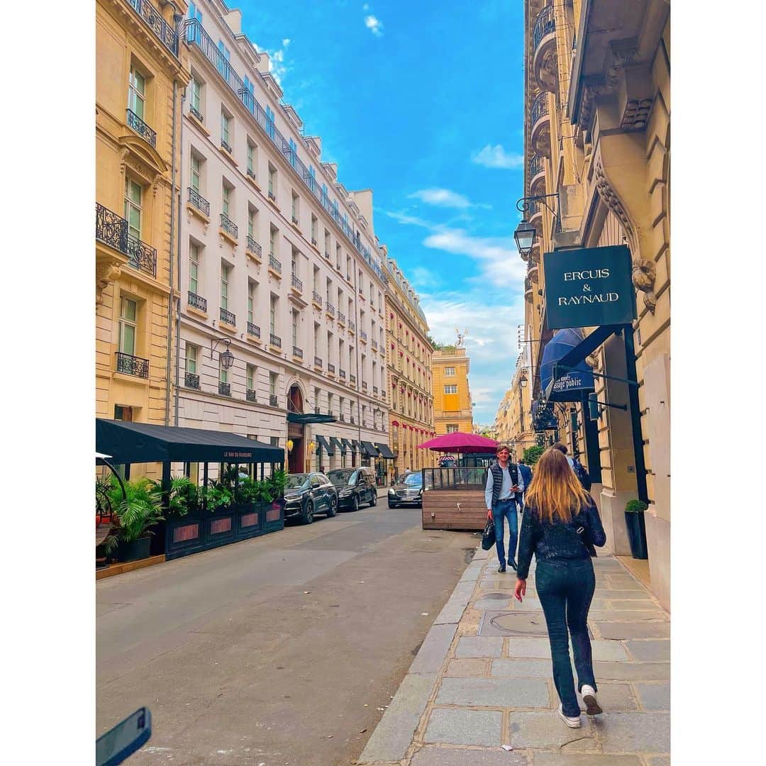 Matt（マット）さんのインスタグラム写真 - (Matt（マット）Instagram)「・ パリが最高過ぎて🇫🇷✈️✨ 居心地良すぎて住みたいレベル🫶🏻 フランス語喋れるようになりたいし 留学しよっかなぁ🤍」6月27日 15時04分 - mattkuwata_official2018