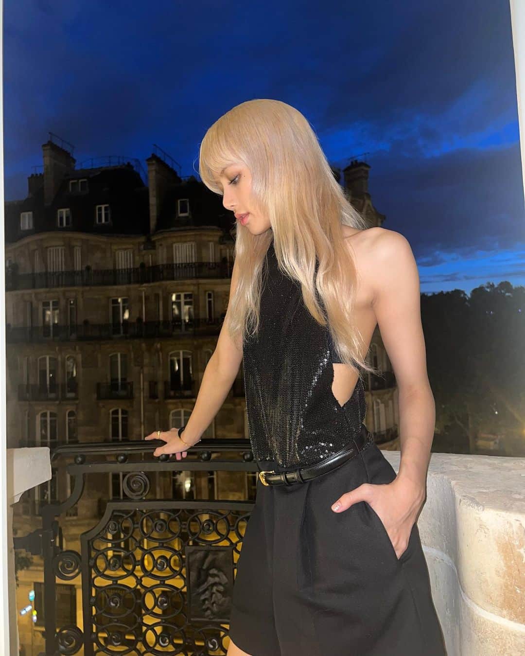 リサさんのインスタグラム写真 - (リサInstagram)「Paris était magique avec Céline..! 💫」6月27日 20時38分 - lalalalisa_m