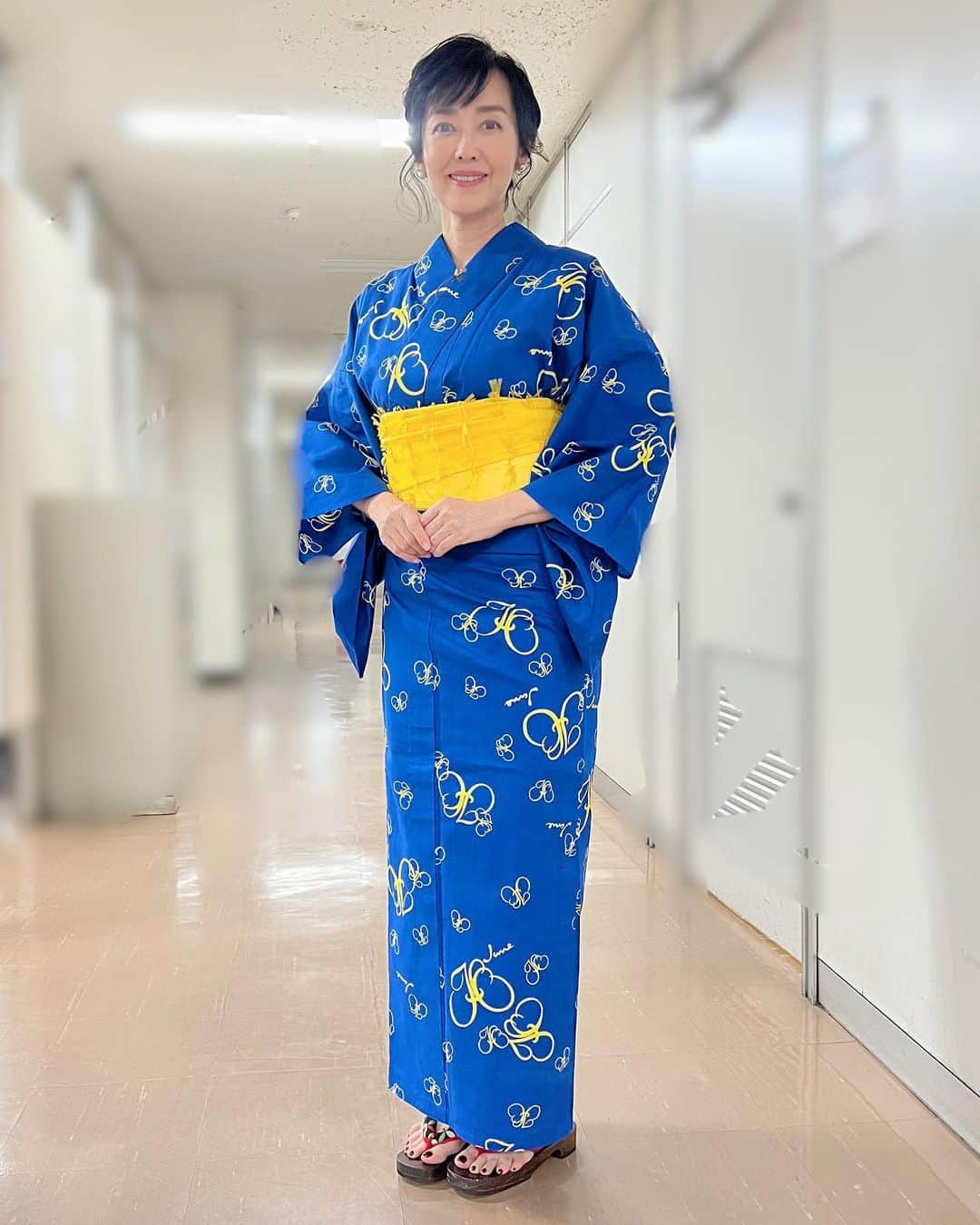 早見優さんのインスタグラム写真 - (早見優Instagram)「Beautiful summer kimono=yukata   Design by: @jane.aiko.yamano   かしの木を見立てたシンプルで涼しげなデザインの浴衣💕  #浴衣 #夏 #yukata #summer #japanese #japan」6月29日 12時24分 - yuyuhayami