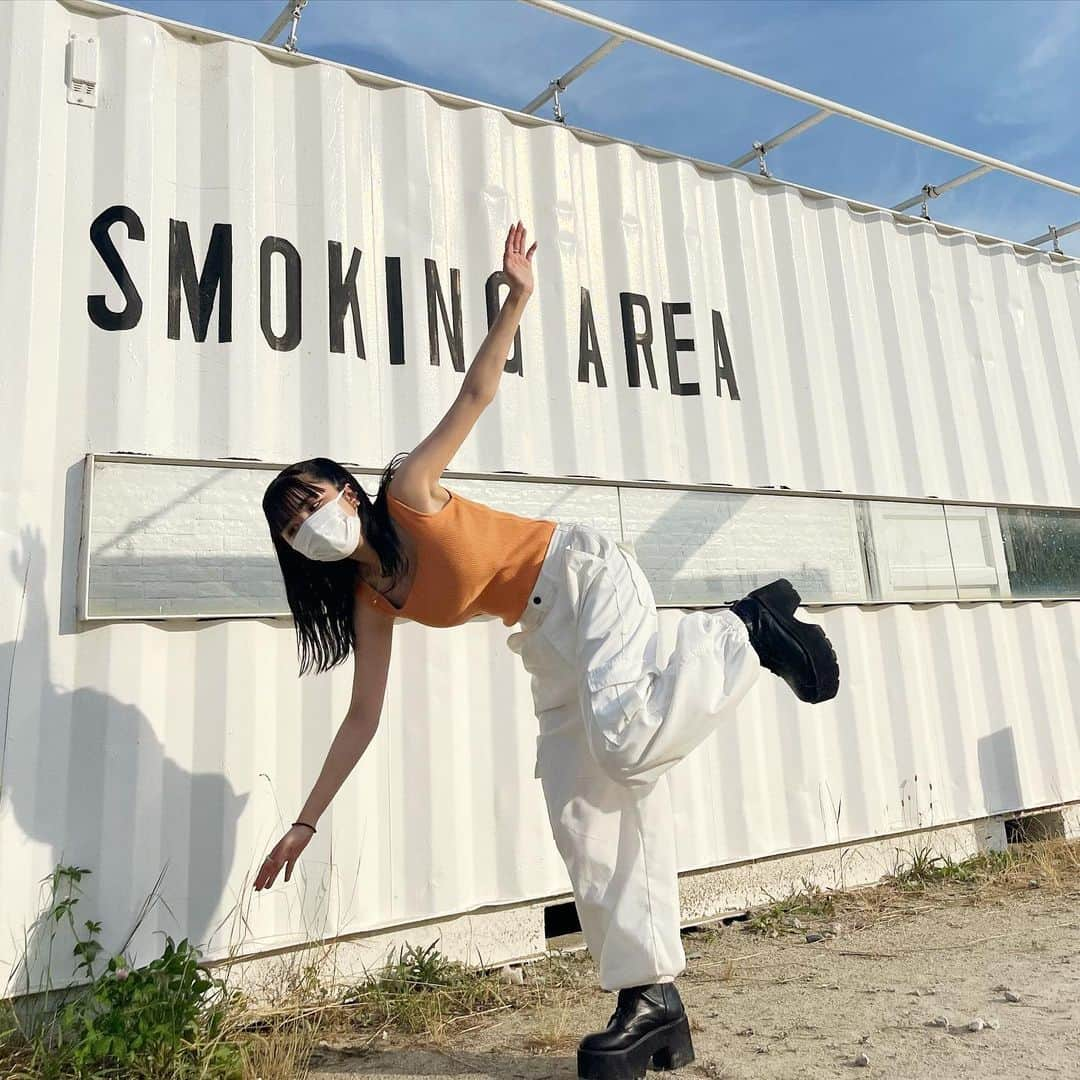 高梨優佳さんのインスタグラム写真 - (高梨優佳Instagram)「smoking ,,, ?」6月29日 17時05分 - yukaaa0721xx