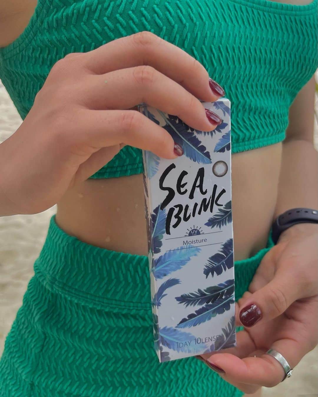 松田詩野さんのインスタグラム写真 - (松田詩野Instagram)「オフの日は自然の光を浴びてリフレッシュチャージ🏝🏳️‍⚧️🔋♣️  シーブリンクの絶妙なヘーゼルカラー👀 光の下だと透明感が出てナチュラルながらもしっかりイメージチェンジしてくれるの！  @seablink_official  #seablink #sea #beach #summer #bikini #surf #surfergirl」6月30日 20時21分 - shinomatsuda
