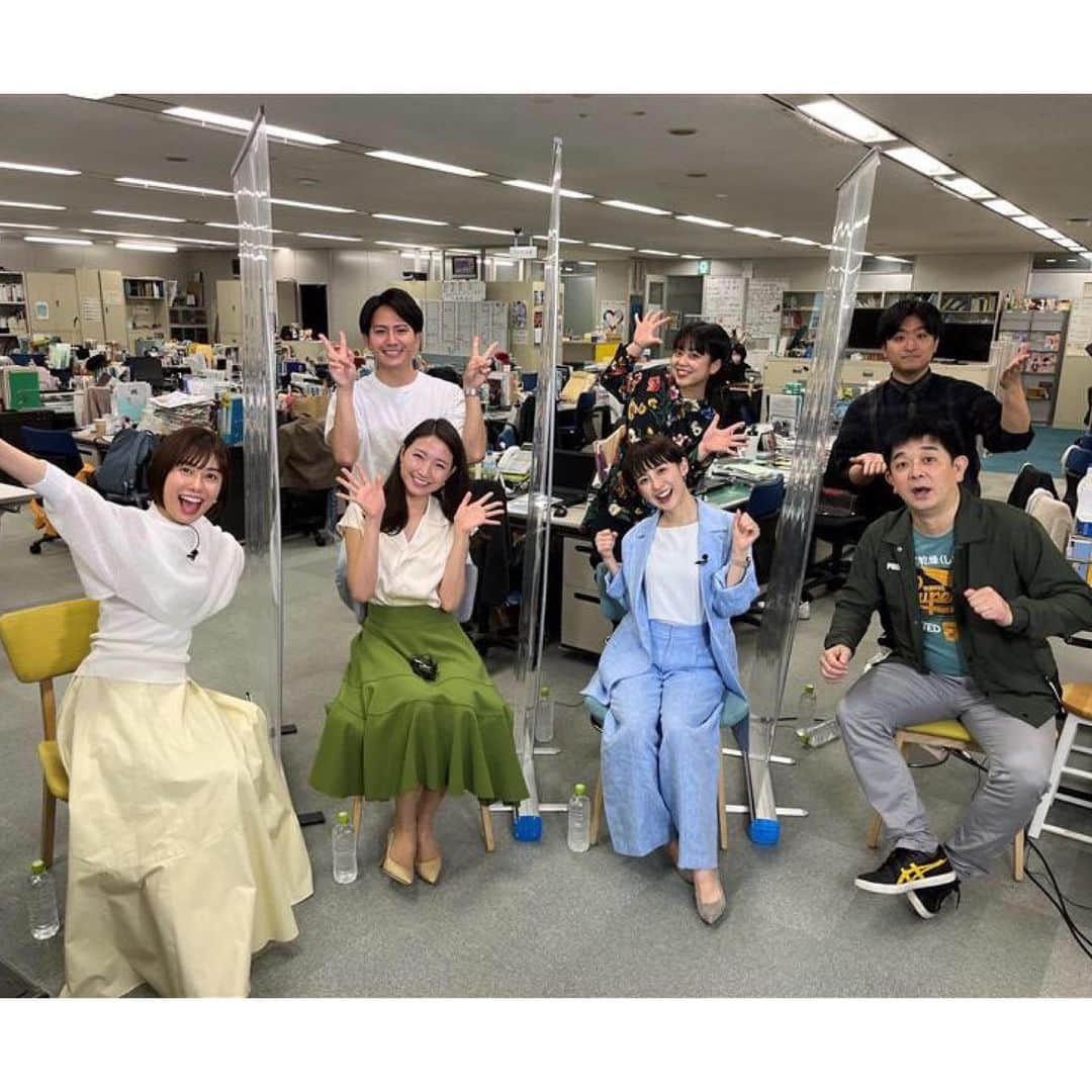 フジテレビアナウンサーさんのインスタグラム写真 - (フジテレビアナウンサーInstagram)「🚨 緊急告知 7月1日(金)25:05〜 フジアナch.スペシャルが放送されます！  今こそ見てほしい フジテレビアナウンス室のYouTube企画を 3つのカテゴリでご紹介！  リーダー山﨑アナを筆頭に 各企画をプロデュースしてきた YouTube班アナによる裏話もお伝え🤫  企画に参加してきたアナウンサーや、 見届け人(笑)が集まった今回の放送は アナウンス室からお届けします〜🗽  フジテレビアナウンス室公式YouTubeを まだ観たことのない人も、何度も見ている人も ぜひご覧ください👏  #フジテレビアナウンサー #フジアナch. #山﨑夕貴 #藤井弘輝 #杉原千尋  #伊藤利尋 #三田友梨佳 #宮司愛海 #安宅晃樹」7月1日 12時21分 - fujitv_announcer