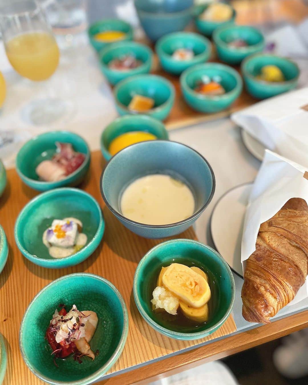 ハンナミさんのインスタグラム写真 - (ハンナミInstagram)「🌤🥐🌿☕️  朝食もおいしかった :) #zentisosaka」7月1日 12時58分 - han_nami_