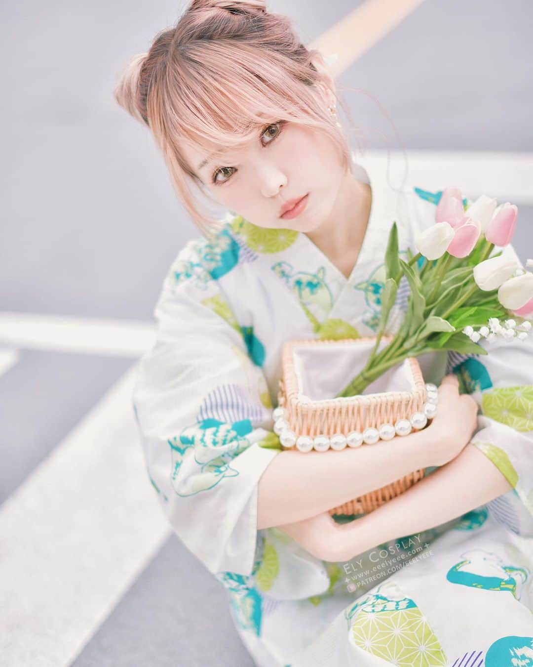 Elyさんのインスタグラム写真 - (ElyInstagram)「Preview of July 2022 rewards !💙 In this month, we have many cat & summer concept🐾 🎁Extra Bonus - Hydrangea Blue Dress (as an extra reward, will be sent to all Patreסn subscriber in this July♡)More preview coming soon !💕 ✧～✧～✧ 今月は涼しい感じる青色と猫のコンセプトです💙 ✧～✧～✧ E子來公開7月的造型啦~!!💙 涼爽的藍色系，還收錄了許多貓貓概念的作品ฅ^•ω•^ฅ 🎁本月E組額外獎勵~紫陽花洋裝~會送給這個月所有訂閱者!」7月2日 19時49分 - eeelyeee