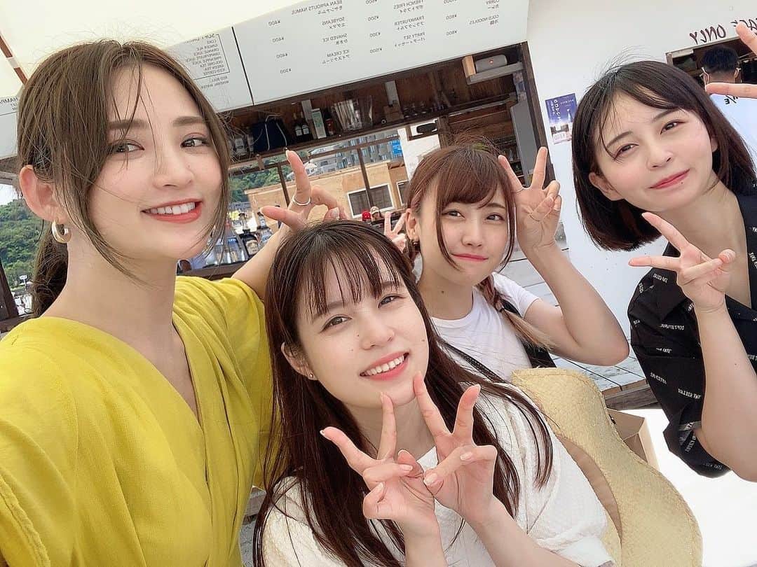 鈴木咲さんのインスタグラム写真 - (鈴木咲Instagram)「今日は逗子で事務所のみんなとBBQイベントをしてきました！  場所をお貸し下さったワイルドボアさんありがとうございます〜！ シャワーやロッカーが完備された綺麗な海の家でとても快適でした、最近の海の家はほんとオシャレでここは渋谷か？？ って気分になる🌊」7月2日 20時42分 - sakisuzuki1103