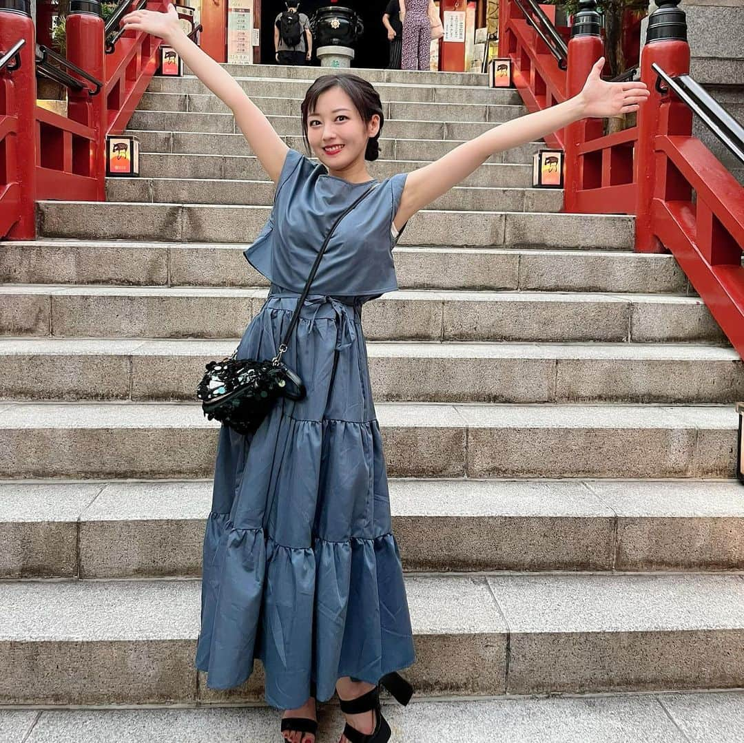 入澤優さんのインスタグラム写真 - (入澤優Instagram)「【お店の宣伝ではないよ安心してね】みんなおつかれ！暑いねー！Ameyoko for sightseeingしてきた！  下町行ったら「大人のお子様ランチ」食べてみて　揚げ物好きには是非🙏  写真に写ってるPRADAの新作バック日本に6点しかないらしい無事getできてよかった🥀🧚🏻‍♀️🧚🏻‍♀️  ざわゆの投稿にいいね♡で応援してね 素敵なコメントも嬉しい♡  #食べ物 #揚げ物 #下町 #お子様ランチ #上野 #ameyoko #japan #japanesegirl  #prada #入澤優 #ざわゆー #ブルベ夏 #ブルベ冬 #ビジョビ #ビジョビジョ #rizinガール  #ミスコン #有名大学生」7月2日 21時19分 - penchan0327