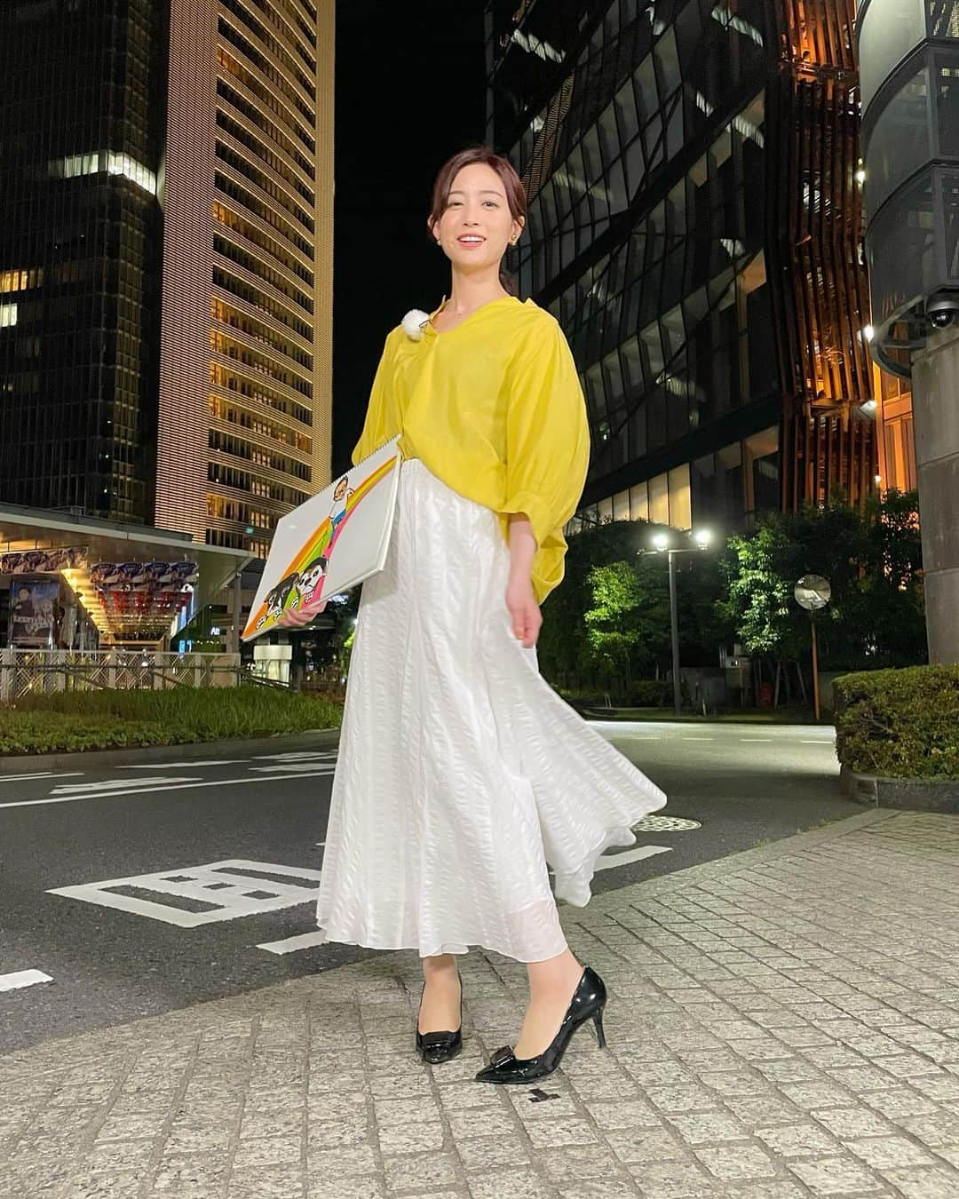 新井恵理那さんのインスタグラム写真 - (新井恵理那Instagram)「台風４号の進路予想はこのようになっています。あす朝にかけて沖縄本島に最も近づく予想ですのでご注意ください。  今日はイラストオンリー! チコとハーポのお散歩で、三谷さんのダメージジーンズが…広がりそう〜！！(*≧∀≦*) #情報7daysニュースキャスター #新井恵理那のweatherニュースキャスター #台風 #三谷幸喜 #散歩 #新井恵理那 #centforce」7月2日 23時59分 - elina_arai