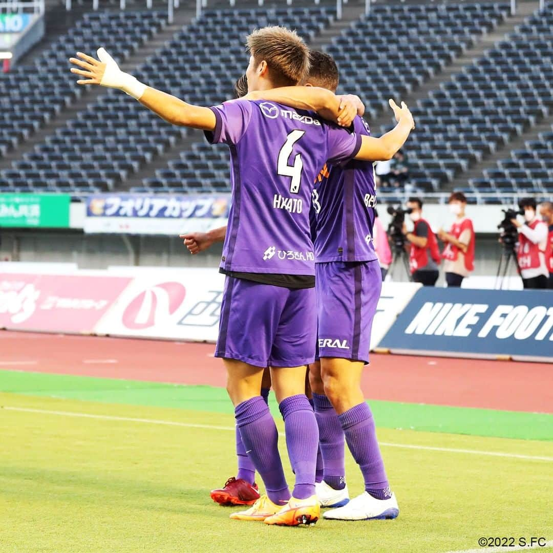 サンフレッチェ広島さんのインスタグラム写真 - (サンフレッチェ広島Instagram)「. ⚽Today's SCORER⚽  【22'】Hayato ARAKI‼️  #荒木隼人 選手 #sanfrecce #ぶちあつ！」7月3日 7時00分 - sanfrecce.official