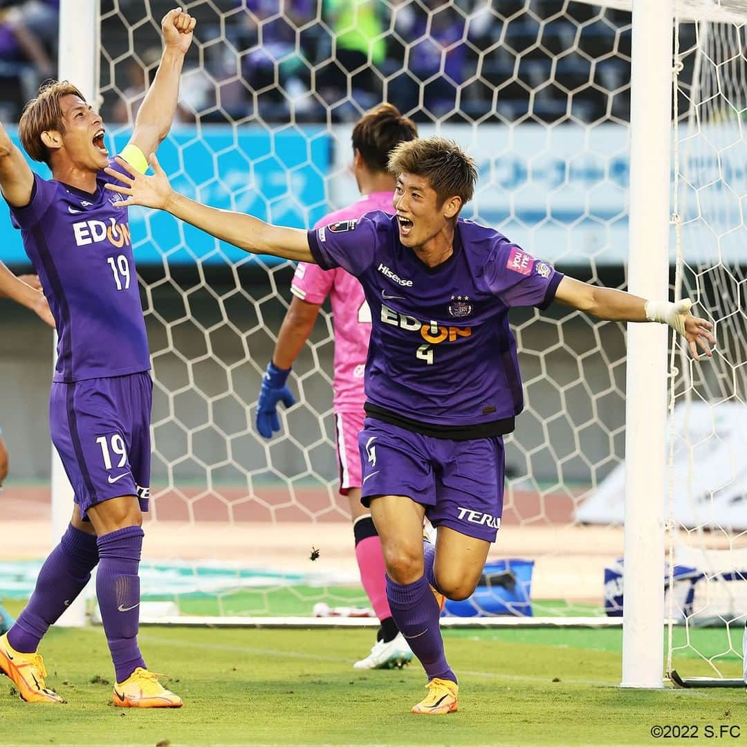 サンフレッチェ広島さんのインスタグラム写真 - (サンフレッチェ広島Instagram)「. ⚽Today's SCORER⚽  【22'】Hayato ARAKI‼️  #荒木隼人 選手 #sanfrecce #ぶちあつ！」7月3日 7時00分 - sanfrecce.official