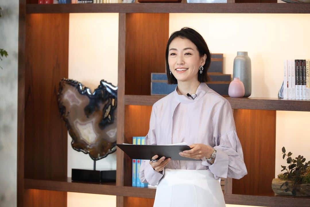 八木早希さんのインスタグラム写真 - (八木早希Instagram)「Salesforce Live🌿 今回IT・情報システム部門向けに開催。 次回は7月12日〜です！  #salesforce#salesforcelive#salesforceohana#salesforcetower#metaverse#ナビゲーター#八木早希」7月3日 19時22分 - sakiyagi