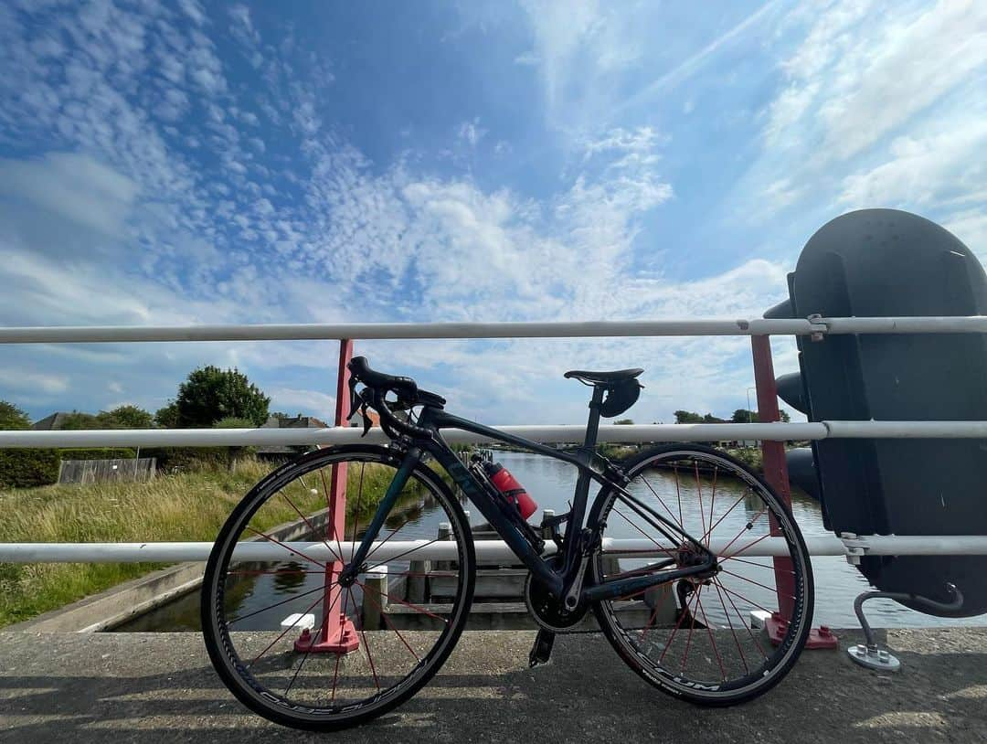 高木美帆さんのインスタグラム写真 - (高木美帆Instagram)「🚴‍♀️  一人で自転車に乗る時は(散歩中も)何回道ロストしたかなぁ🤭 Googleマップとガーミン様々です。 使ってても道間違えるタイプ🤫  #oakley  #liv #自転車 #cycling #トライアンドエラー #スケモリ隊」7月3日 23時45分 - miho.t_ss