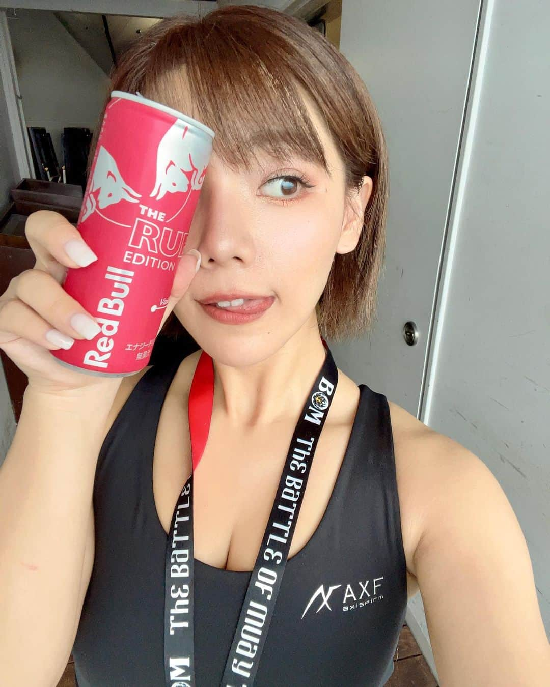 大川成美さんのインスタグラム写真 - (大川成美Instagram)「おはようございます！！ 昨日はツバサさずかりました。 . BOMガール✨ @redbulljapan ありがとうございます！ ． . #bom #bomgirl #redbull」7月4日 8時17分 - naru_coco