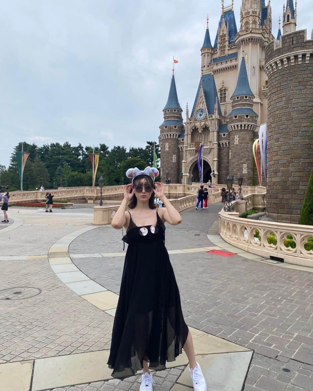 久住小春さんのインスタグラム写真 - (久住小春Instagram)「久々のDisneyland🐭🏰🫶💫 #disneyland#disney」7月4日 15時46分 - koharu_kusumi.official