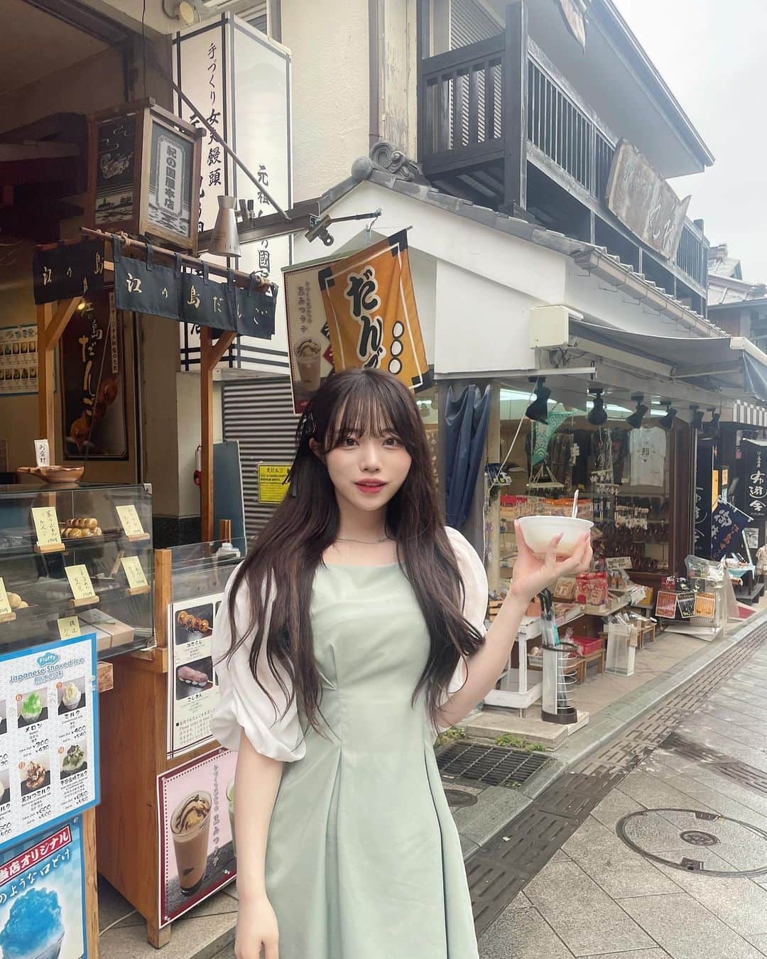 あっぷるさんのインスタグラム写真 - (あっぷるInstagram)「プロデュースしたワンピース着て撮影行ってきた- ̗̀ ♡ ̖́- みんなの元にも早く届きますように🕊！」7月4日 18時37分 - apoapo_2