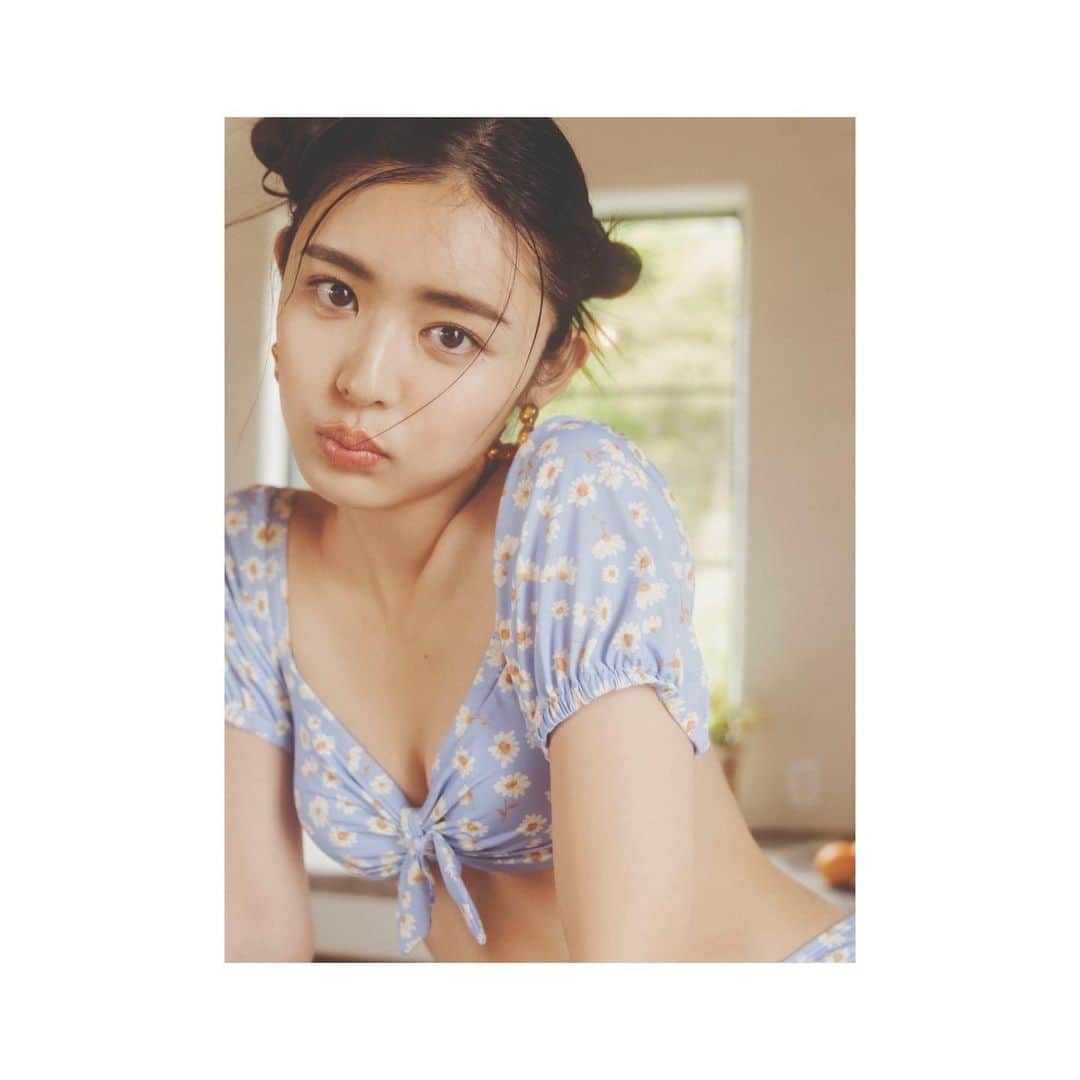 古畑星夏さんのインスタグラム写真 - (古畑星夏Instagram)「⠀ 2022夏の思い出パートいち~🥰👙♡  #vivi#bikini#shooting#summer」7月5日 7時34分 - starandsummer