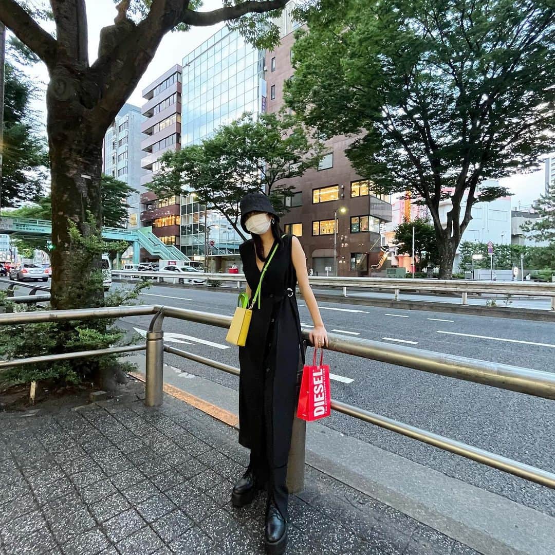 高梨優佳さんのインスタグラム写真 - (高梨優佳Instagram)「🟨⬛️🟥🟩」7月6日 18時43分 - yukaaa0721xx
