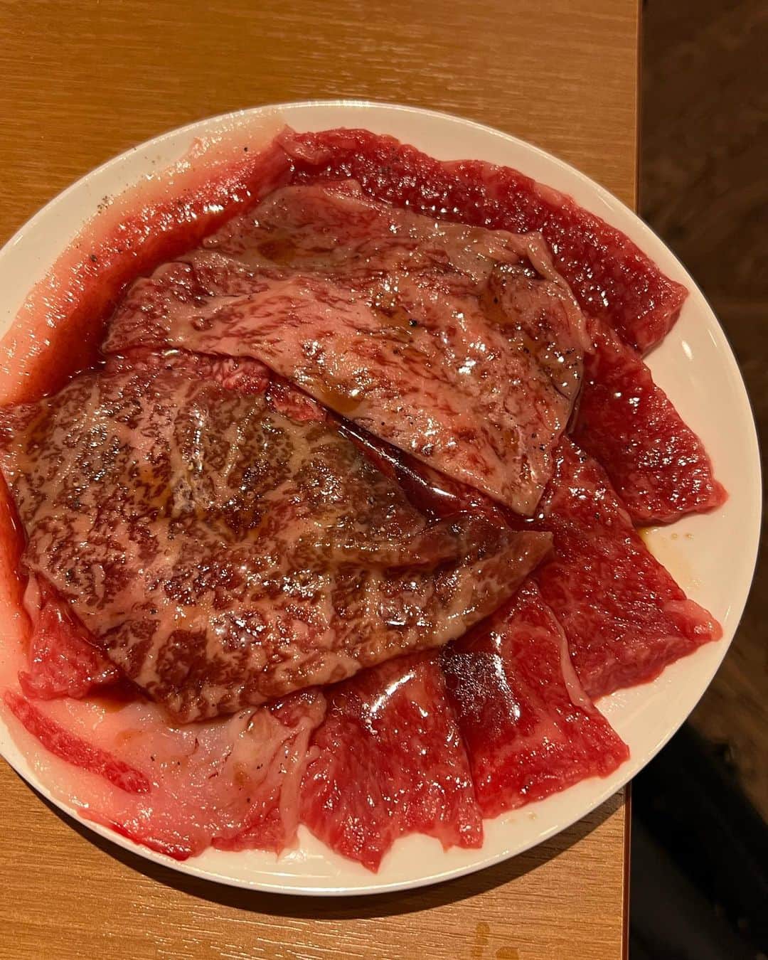 甘糟記子さんのインスタグラム写真 - (甘糟記子Instagram)「火曜日、イツメンとまるは　@maruha_gotanda へ！  このメンバーで行くの久しぶり！！  お肉頼みすぎたかな？と思ったけどみんなペロリだし、まだまだいけるよ〜って感じが最高\(//∇//)\  美味しいお肉に美味しいお酒、いや〜最高の時間でしたな╰(*´︶`*)╯♡  また行こうね〜(≧∀≦)  #焼肉#炭火焼まるは#五反田まるは#イツメン#美味しかった」7月7日 6時15分 - norihey924