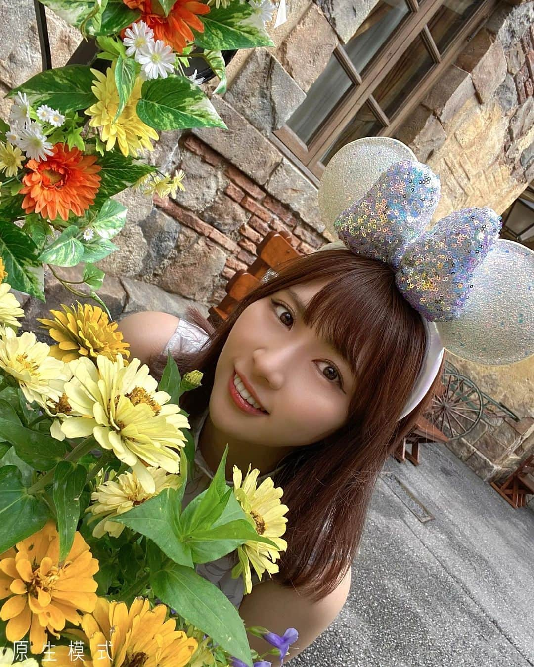 池田ゆうなさんのインスタグラム写真 - (池田ゆうなInstagram)「お花かわいいいい匂い♡  #グラビアアイドル #グラビア #インスタグラビア #ポトレ #水着  #sexy #portrait #beauty #japanesegirl #日本的 #性感內衣 #性感 #内衣 #奶 #泳衣 #粉我 #좋아요 #좋아요반사 #좋아요그램 #좋아요환영 #twice好きな人と繋がりたい #乃木坂46好きな人と繋がりたい #ボブヘアー #ボブ #アイドル #海 #ランジェリー  #ビキニ　#エクステ」7月7日 12時17分 - ikedayuuna__