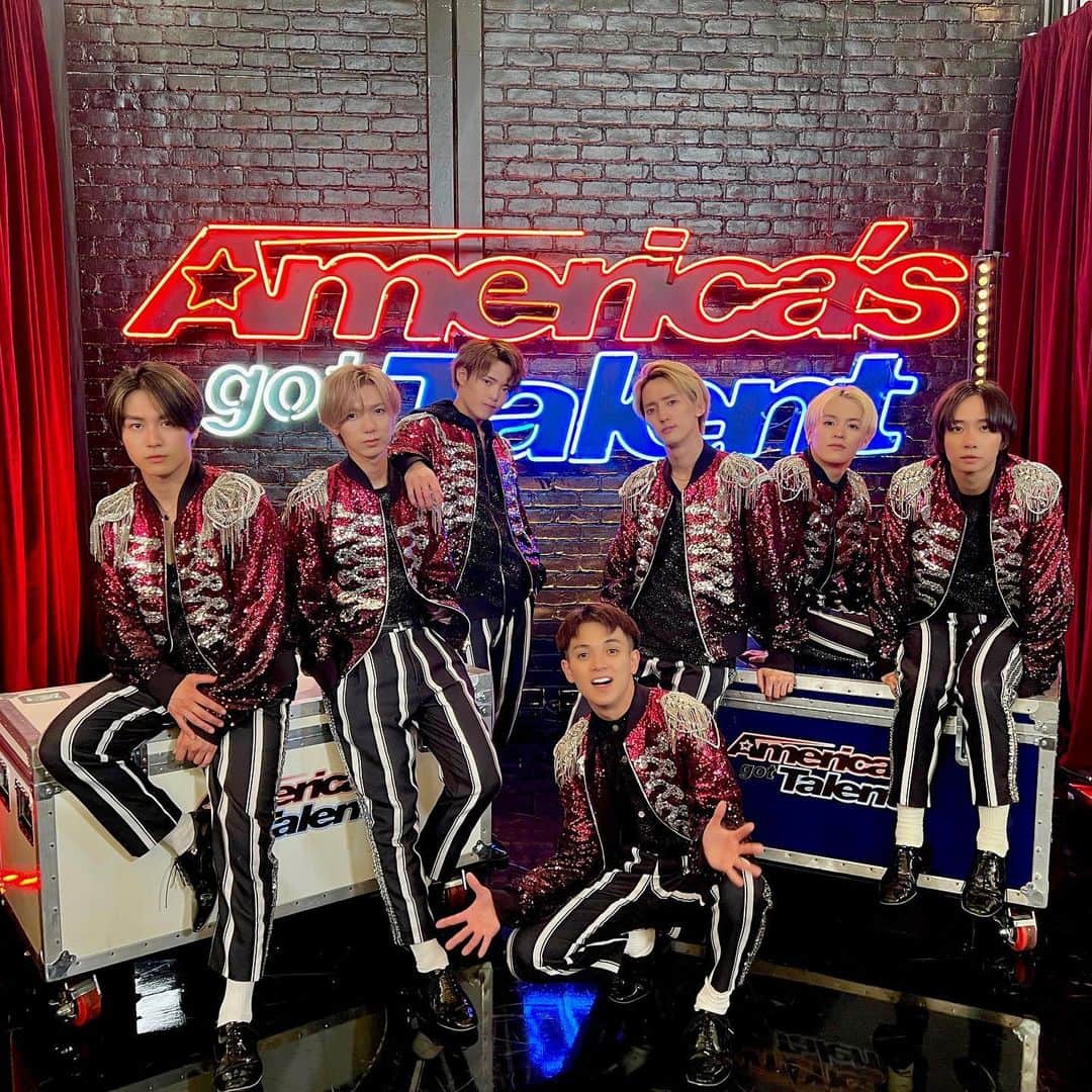Travis Japan（トラジャ）さんのインスタグラム写真 - (Travis Japan（トラジャ）Instagram)「⁡ ⁡ America's Got Talent @agt @nbc ⁡ It is official! We are participating in America's Got Talent🇺🇸✨ And it is the 10th anniversary of the formation of Travis Japan🇯🇵✨ Thank you Johnny. Please watch over us. ⁡ America's Got Talentに出演します🇺🇸✨ そしてTravis Japan結成10周年🇯🇵✨ ジャニーさんありがとう。見守っててね。 ⁡ #AGT ⁡ #TravisJapan結成10周年 #TJ10thAnniversary  ⁡ #TJgram #HollywoodTJ #Johnnys #TravisJapan」7月9日 0時00分 - travis_japan_official