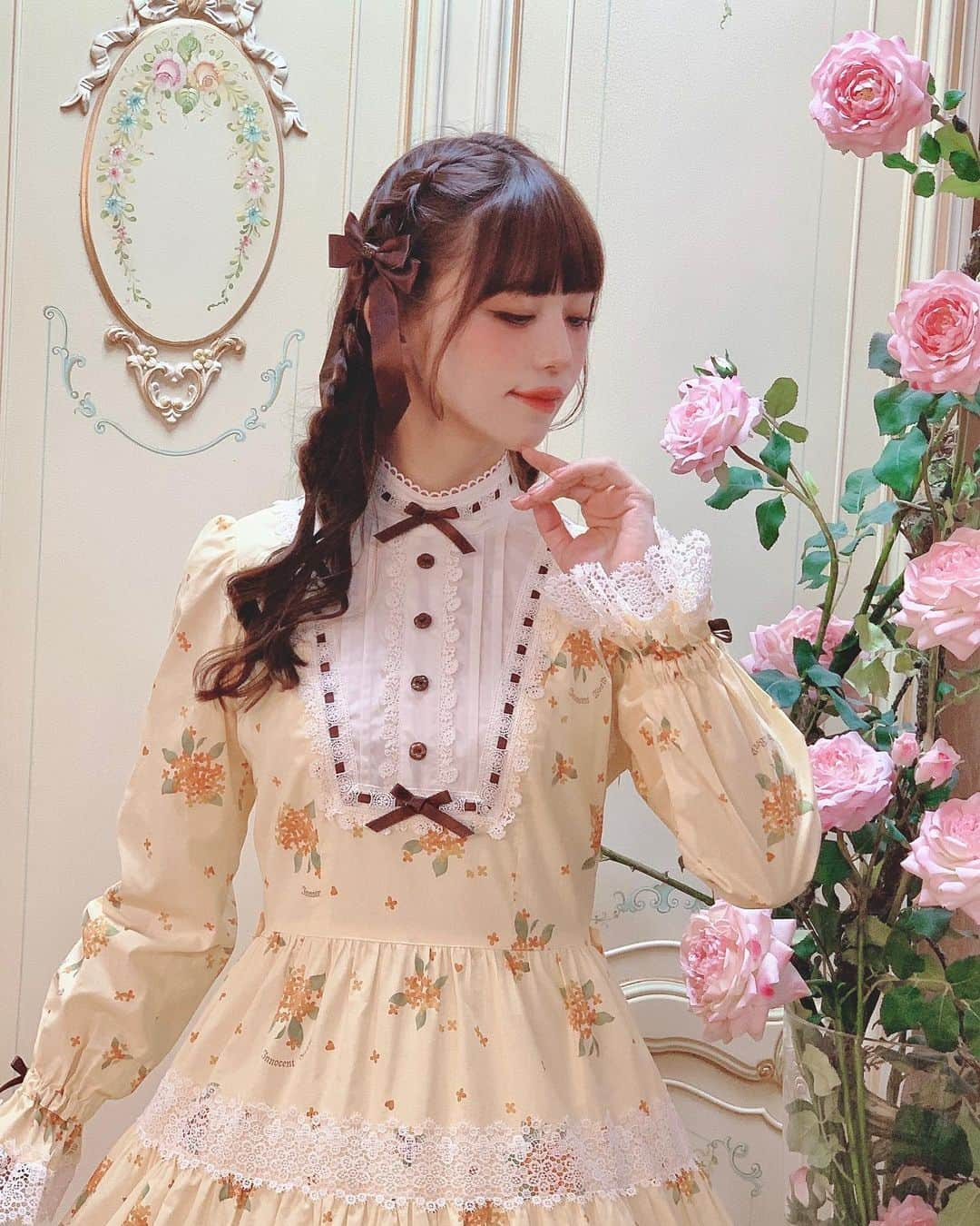 深澤翠さんのインスタグラム写真 - (深澤翠Instagram)「Innocent World 2022 A/W 金木犀スタンドカラーOP  #lolitafashion  #Innocentworld」7月9日 14時18分 - midorifukasawa