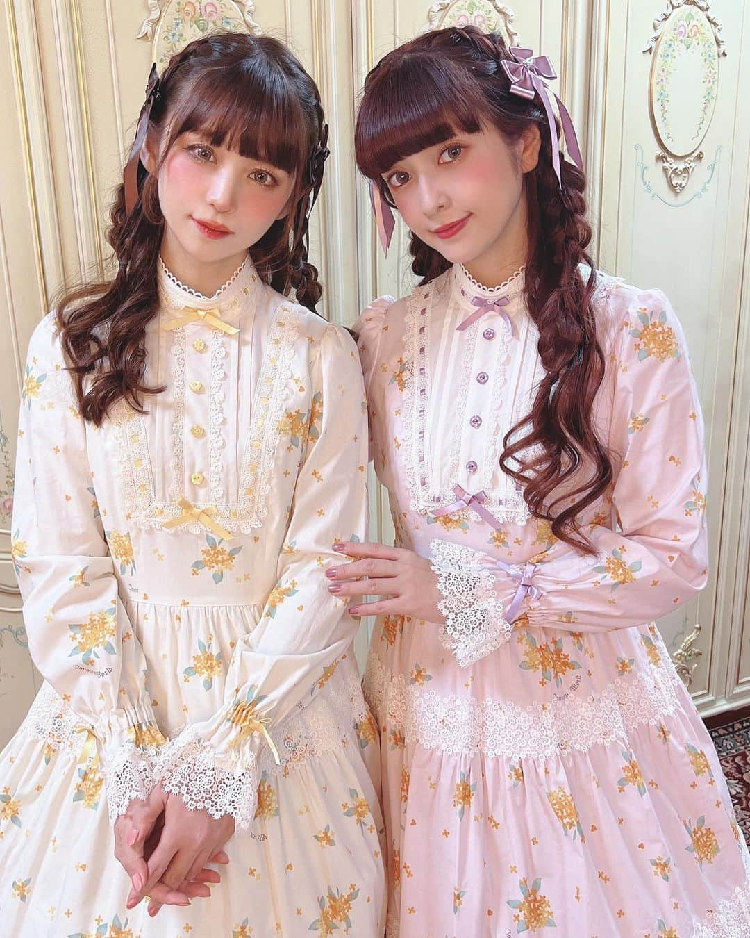 深澤翠さんのインスタグラム写真 - (深澤翠Instagram)「Innocent World 2022 A/W 金木犀スタンドカラーOP  #lolitafashion  #Innocentworld」7月9日 14時18分 - midorifukasawa