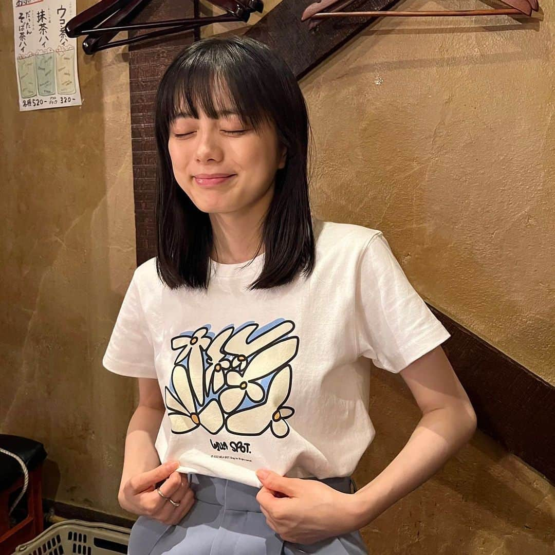 紺野彩夏さんのインスタグラム写真 - (紺野彩夏Instagram)「新しいTシャツを手に入れた⚔️」7月10日 18時22分 - ayaka_konno_official