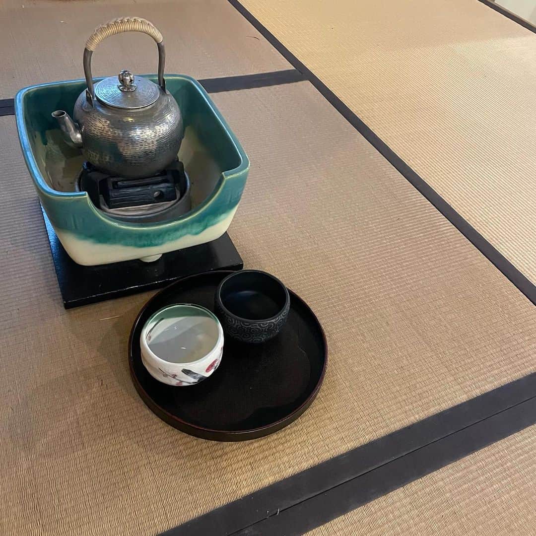 つばさ舞さんのインスタグラム写真 - (つばさ舞Instagram)「. お抹茶 ꒰ 🍵 ꒱ お皿も可愛くてホッコリ💕 . . . . . . . . #つばさ舞」7月10日 20時50分 - tubasa___mai