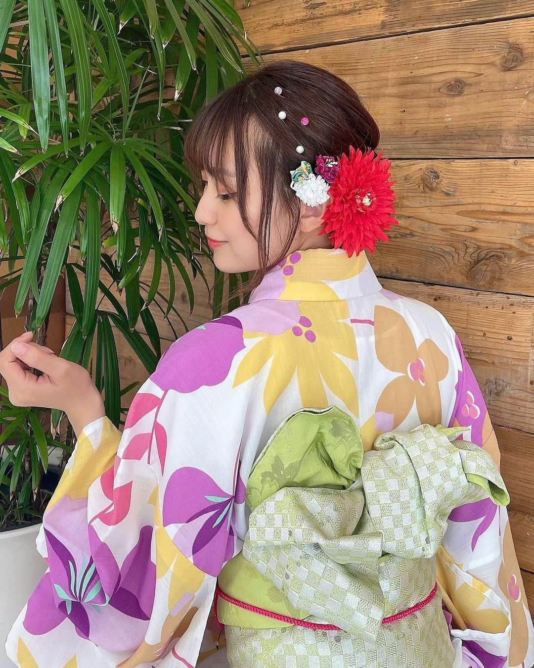 御寺ゆきさんのインスタグラム写真 - (御寺ゆきInstagram)「今年初の浴衣 👘❤︎ みんなは何色の浴衣が好き💜？？ . #浴衣 #撮影 #衣装 #紫 #ピンク #ヘアアレンジ #夏 #」7月11日 19時30分 - terashi1220