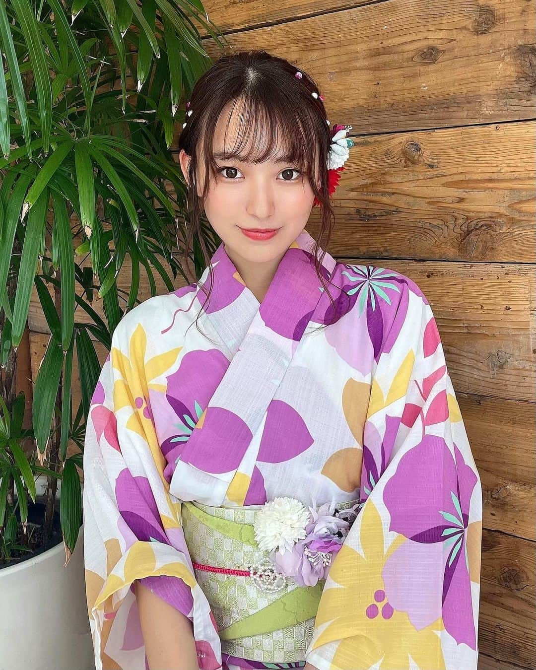 御寺ゆきさんのインスタグラム写真 - (御寺ゆきInstagram)「今年初の浴衣 👘❤︎ みんなは何色の浴衣が好き💜？？ . #浴衣 #撮影 #衣装 #紫 #ピンク #ヘアアレンジ #夏 #」7月11日 19時30分 - terashi1220