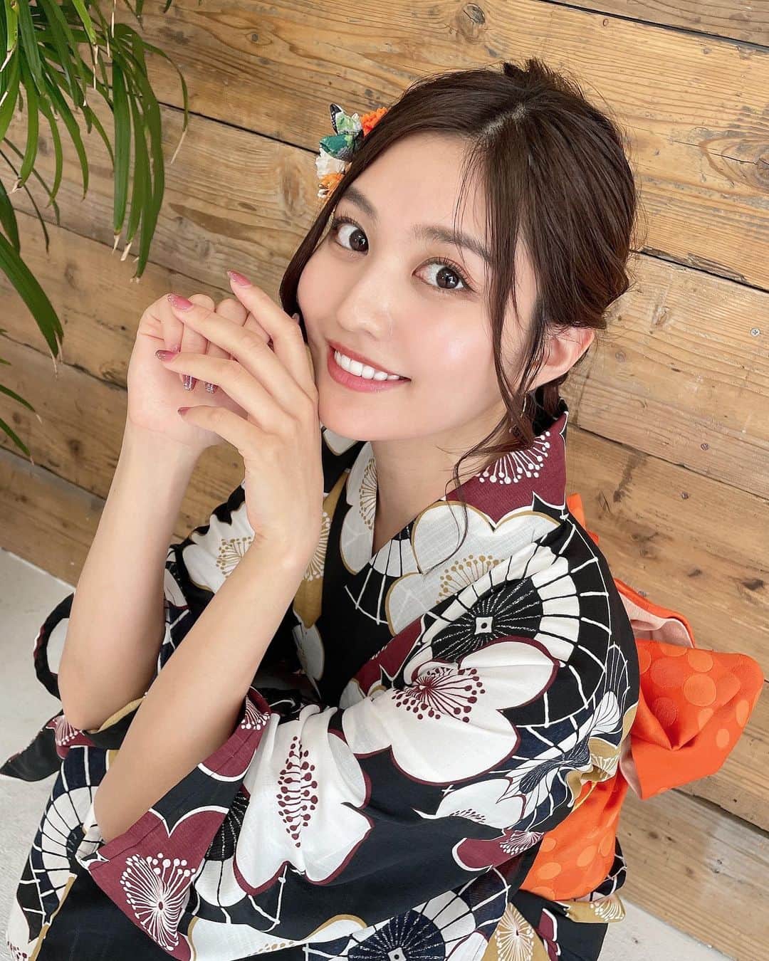 林ゆめさんのインスタグラム写真 - (林ゆめInstagram)「夏だね🍉🧡 みんなは夏の予定何かある？☺️」7月11日 20時15分 - ___yuume.18