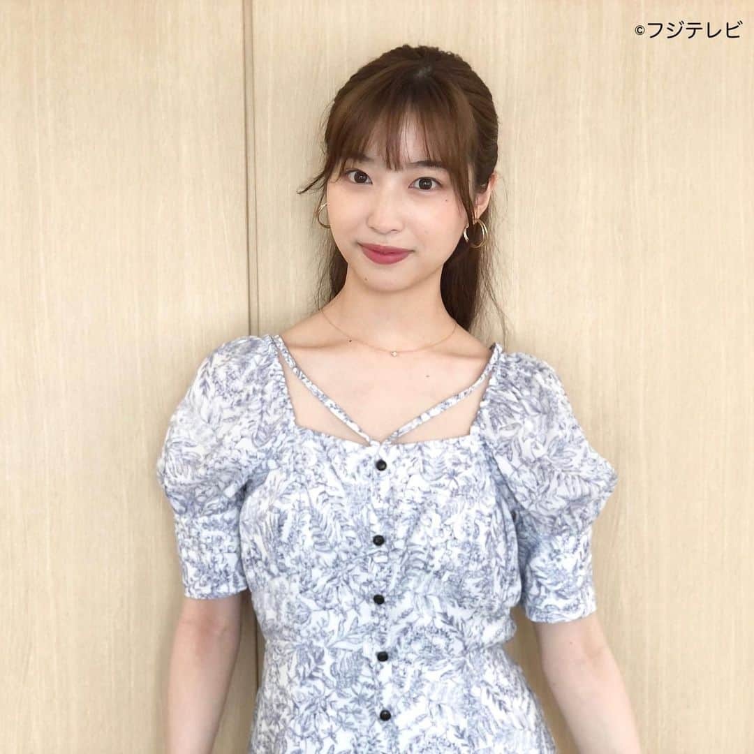 フジテレビ「めざましテレビ」さんのインスタグラム写真 - (フジテレビ「めざましテレビ」Instagram)「ファッション雑誌CanCamとコラボした お天気コーナー「きょう何着て行く？」 林佑香さんの毎日のコーデを紹介♪  7月14日（木） ★コーデ★ ・ワンピース  @rirandture_official  ２万３６５０円 ・靴  @kanematsu_official  ３万３０００円 ・イヤリング  @phoebe_official ２６４０円   ☆ポイント☆ 繊細なボタニカルプリントのワンピースは、デコルテのストラップが新鮮♪ 目を引くアクセントになり、上半身をおしゃれに見せてくれます✨ 上品なロイヤルブルーのパンプスを効かせて、シックに着こなしたい💓  #めざましテレビ #きょう何着て行く？ #林佑香 #今日のコーデ #コーデ #CanCam #今日のファッション#ootd #きょう何着て行く？は月〜金朝6時22分ごろ放送  #きれいめコーデ #きれいめカジュアル #大人コーデ #春コーデ #オフィスカジュアル #上品コーデ #アナウンサー衣装」7月14日 12時53分 - mezamashi.tv