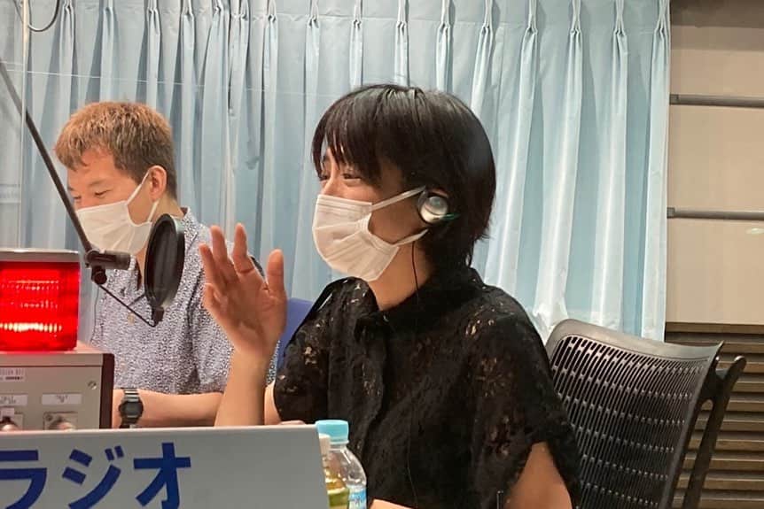 TBSラジオ「たまむすび」さんのインスタグラム写真 - (TBSラジオ「たまむすび」Instagram)「＼木曜のハイライト／  問答無用枠の 土屋礼央さん、 気になる週報見て、 赤江氏とともに 嬉しい悲鳴！にゃっ！  #tama954 #たまむすび #赤江珠緒 #土屋礼央 #千田嘉博 #城郭考古学の冒険 #おもしろい大人 #たまむすびin武道館  #ROADtoBUDOKAN #Twitterのフォローもよろしくです」7月14日 22時04分 - tamamusubi905954
